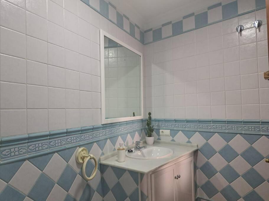 דירות קוניל דה לה פרונטרה Casa Pastora, La Casa Familiar מראה חיצוני תמונה